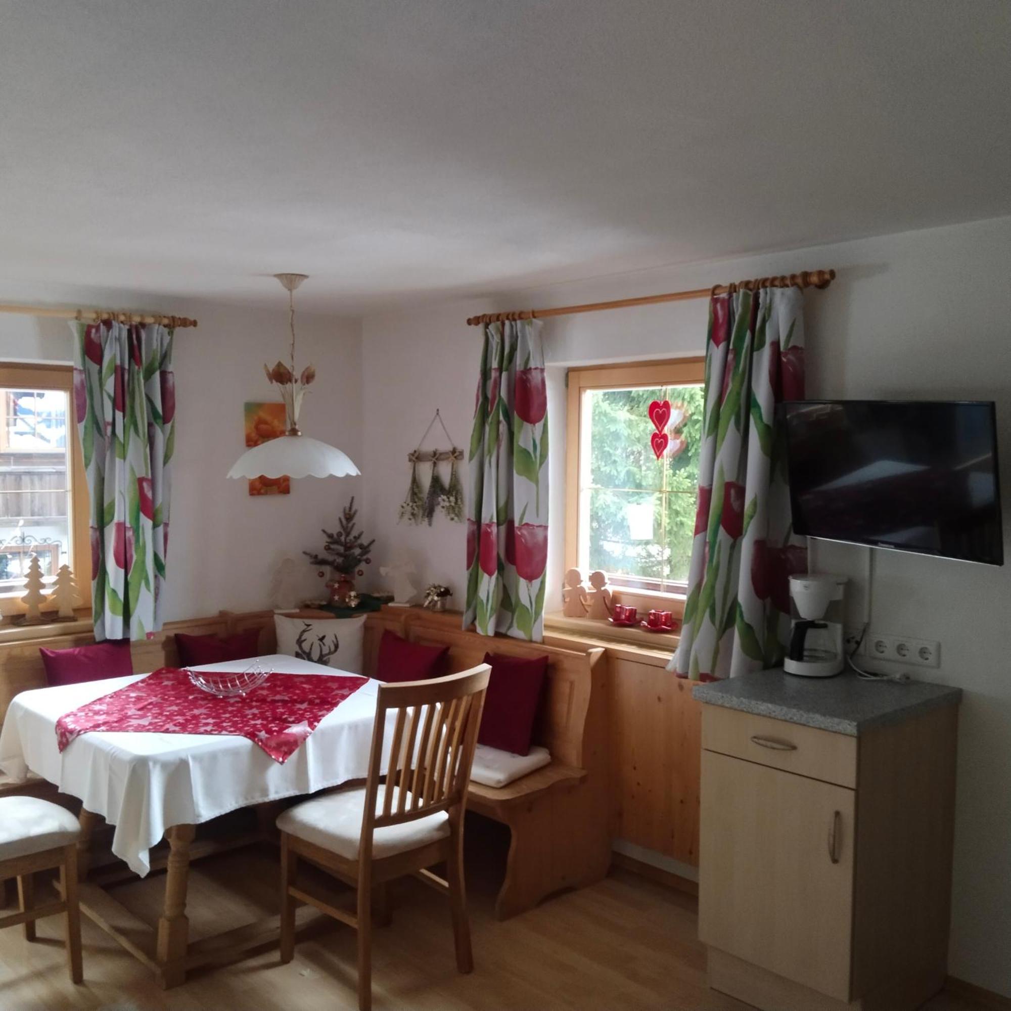 Alpbachblick Apartment Room photo